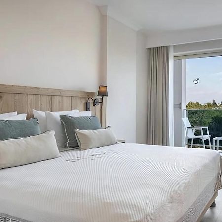 Berry Blue Hotels 시데 외부 사진